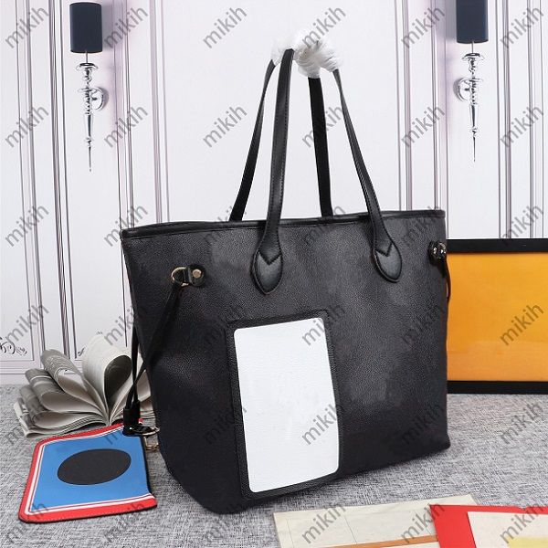 2020 new fashion womens bag high-end poker printing design ladies handbag high-quality shopping bag
2020 new fashion womens bag high-end poker printing design ladies handbag high-quality shopping bag