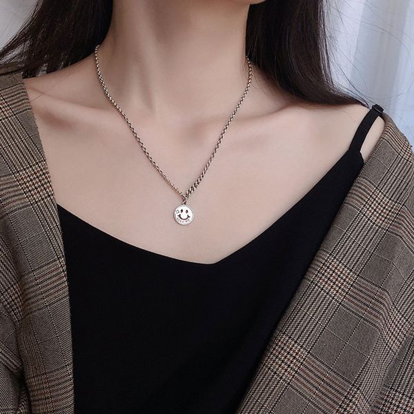 korean smile necklace sweater thai silver simple short clavicle chain women's ins cool trend
korean smile necklace sweater thai silver simple short clavicle chain women's ins cool trend