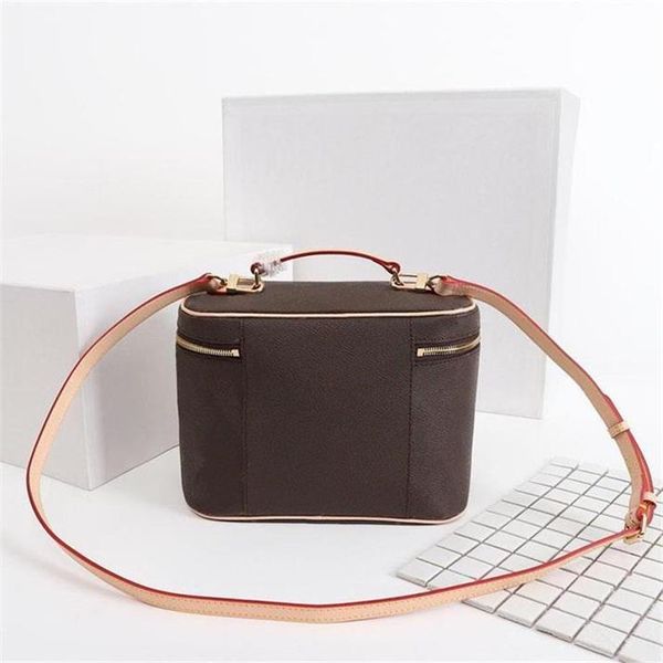 vanity nice bb pm nice mini handbag purse womens cowhide leather canvas vanity case crossbody shoulder cosmetic bags m44496 m44495 m42265
vanity nice bb pm nice mini handbag purse womens cowhide leather canvas vanity case crossbody shoulder cosmetic bags m44496 m44495 m42265