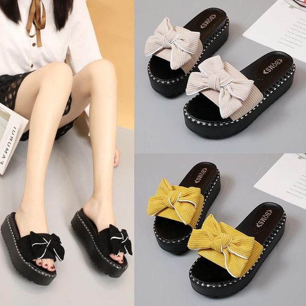 women's casual slippers summer outdoor flat with shoes 2021 new fashion women lightweight non-slip slippers slides lady shoes, Black
women's casual slippers summer outdoor flat with shoes 2021 new fashion women lightweight non-slip slippers slides lady shoes, Black