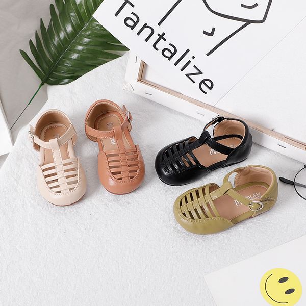 2021 summer new fashion patent leather baby girls sandals children girls flats toddler girls summer shoes q0112, Black;red
2021 summer new fashion patent leather baby girls sandals children girls flats toddler girls summer shoes q0112, Black;red