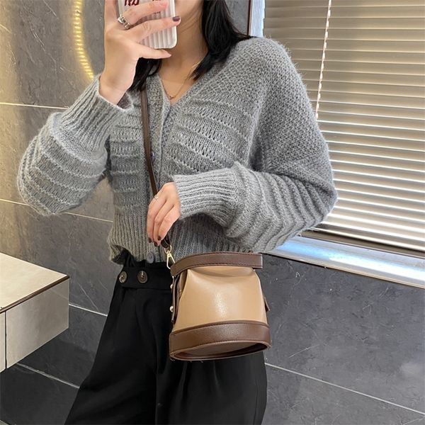 fashion pu leather bucket handle bag simple women pleated shoulder pouch portable hit color messenger satchel
fashion pu leather bucket handle bag simple women pleated shoulder pouch portable hit color messenger satchel
