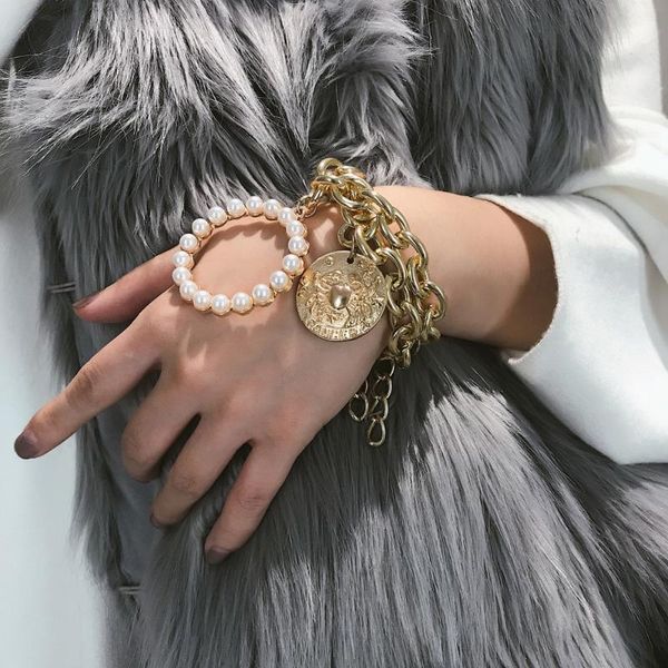charm bracelets miwens 2021 arrival pearl round metal maxi punk women lady girls adjustable chain jewelry factory gift a424, Golden;silver
charm bracelets miwens 2021 arrival pearl round metal maxi punk women lady girls adjustable chain jewelry factory gift a424, Golden;silver