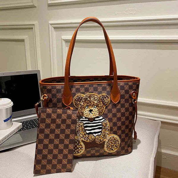 bag2022 factory wholesale new pop bbao lattice shopping bag old flower medieval women's printed large bag tote
bag2022 factory wholesale new pop bbao lattice shopping bag old flower medieval women's printed large bag tote