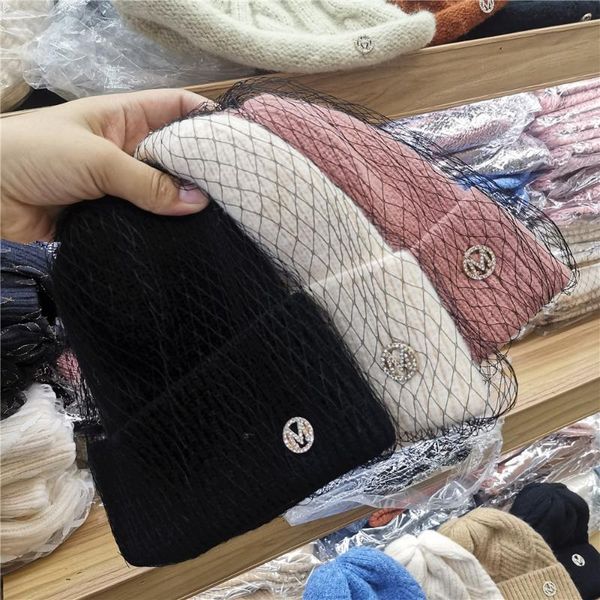 202011-yy winter warm mesh diamond letter fashion leisure lady skullies beanies cap women cool hat, Blue;gray
202011-yy winter warm mesh diamond letter fashion leisure lady skullies beanies cap women cool hat, Blue;gray