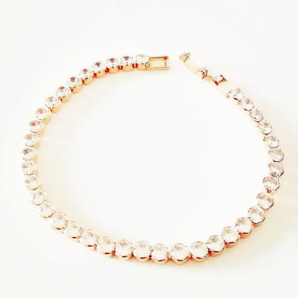 2021 New Trendy Bracelet 585 Rose Gold Color Women Jewelry Top Fashion 19CM Long Full Cubic Zircon Hand Link Women Bracelets, Black
2021 New Trendy Bracelet 585 Rose Gold Color Women Jewelry Top Fashion 19CM Long Full Cubic Zircon Hand Link Women Bracelets, Black