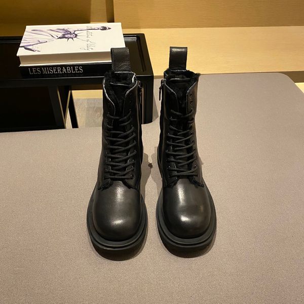 designer womens boots luxury black lace-up side zipper with fluff round head flat heel with box size 35-40
designer womens boots luxury black lace-up side zipper with fluff round head flat heel with box size 35-40