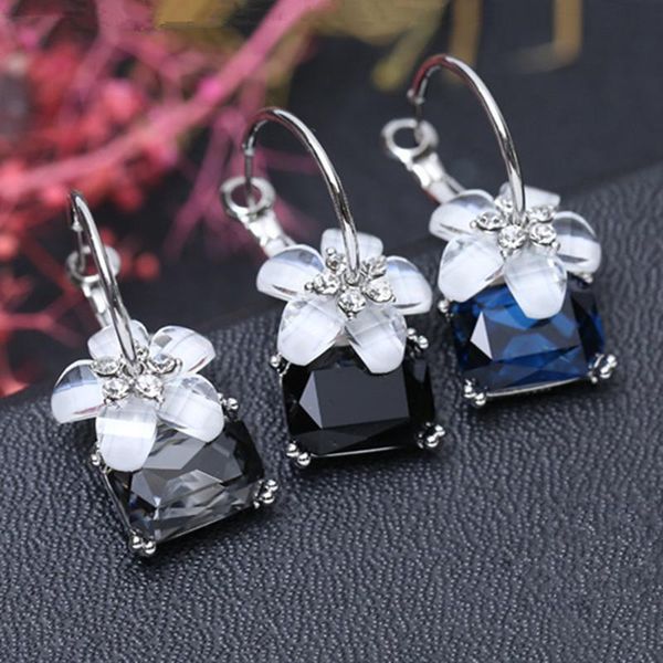 2020 new arrivals trendy fashion flowers bijoux brincos oorbellen square colorful crystal earrings for women jewelry, Golden;silver
2020 new arrivals trendy fashion flowers bijoux brincos oorbellen square colorful crystal earrings for women jewelry, Golden;silver