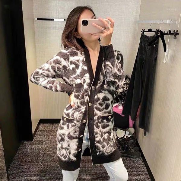 1096 fashion women's sweaters 2020 runway luxury european design party style women's clothing1, White
1096 fashion women's sweaters 2020 runway luxury european design party style women's clothing1, White