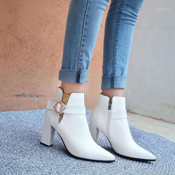 boots ymechic 2021 fashion pointed toe high heels winter women white bride wedding shoes woman bling buckle strap ankle boot1, Black
boots ymechic 2021 fashion pointed toe high heels winter women white bride wedding shoes woman bling buckle strap ankle boot1, Black