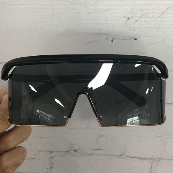 integrated full closed male polarized driver driving fishing glasses sunglasses female 2020, Black
integrated full closed male polarized driver driving fishing glasses sunglasses female 2020, Black