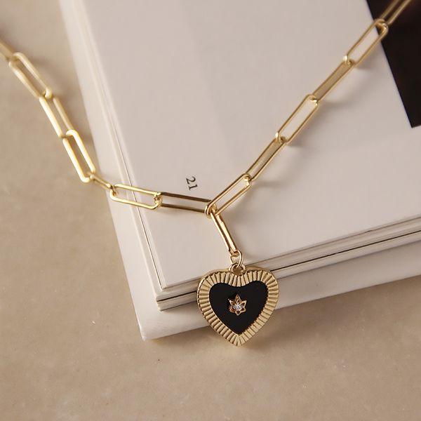 dillag korean s925 sterling silver necklace ins natural black agate love female necklace personality niche silver chain decorati q0531
dillag korean s925 sterling silver necklace ins natural black agate love female necklace personality niche silver chain decorati q0531