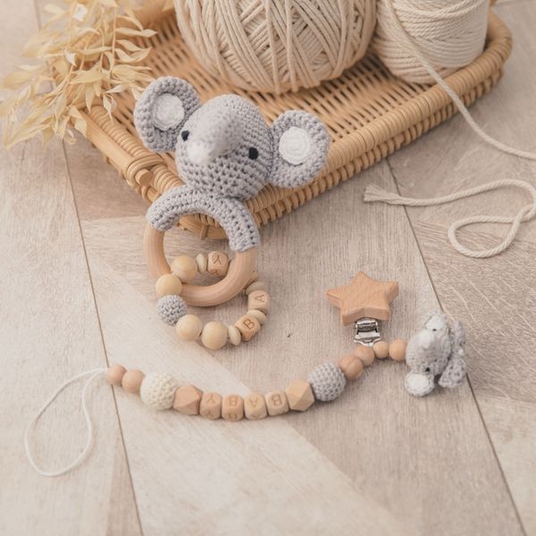 newborn toys wooden ring safe cute animal chewing teething cartoon rattles gift for baby rattle q1214
newborn toys wooden ring safe cute animal chewing teething cartoon rattles gift for baby rattle q1214