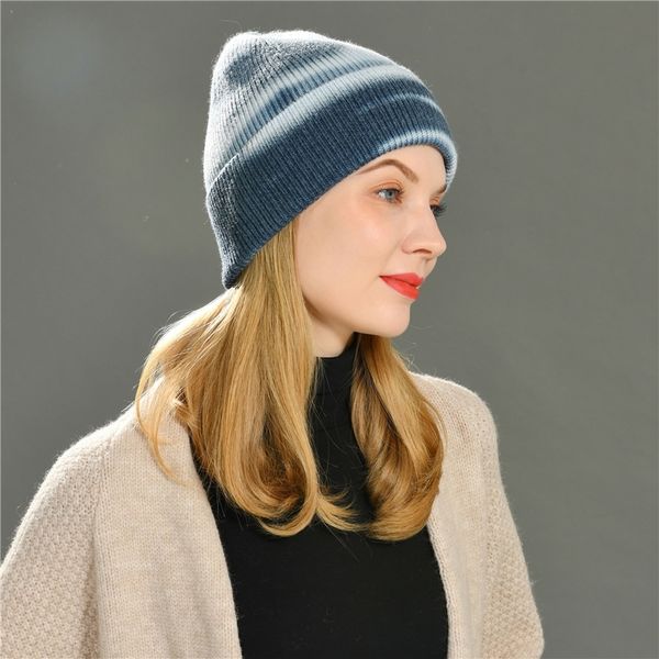 tie-dye winter beanie hat for women cashmere knitted beanie hat colorful skullies cap autumn fur hats for female y201024, Blue;gray
tie-dye winter beanie hat for women cashmere knitted beanie hat colorful skullies cap autumn fur hats for female y201024, Blue;gray