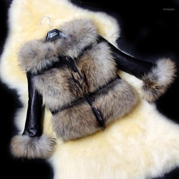 faux fur coat women winter jacket short slim warm casual basic overcoat retro elegant office lady solid color 2020 fashion1, Black
faux fur coat women winter jacket short slim warm casual basic overcoat retro elegant office lady solid color 2020 fashion1, Black