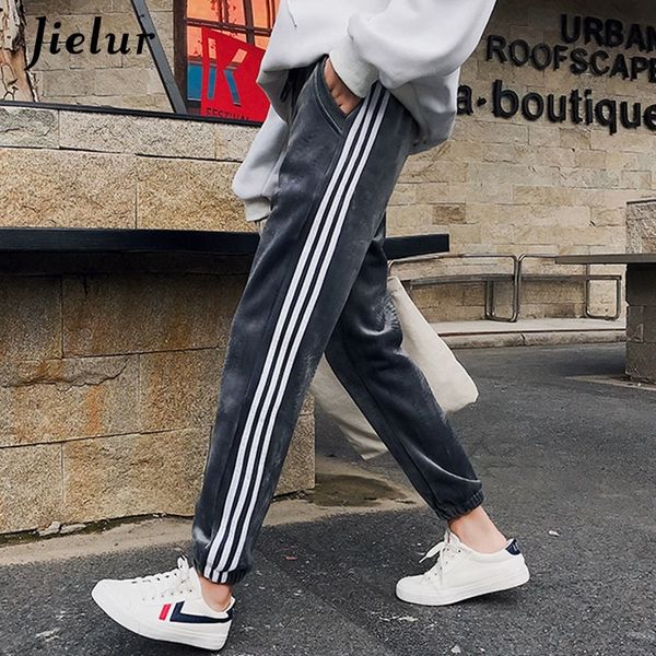 jielur korean women side stripe pants sports chic warm autumn trousers black gray gold velvet women's winter trousers -2xl y200418, Black;white
jielur korean women side stripe pants sports chic warm autumn trousers black gray gold velvet women's winter trousers -2xl y200418, Black;white