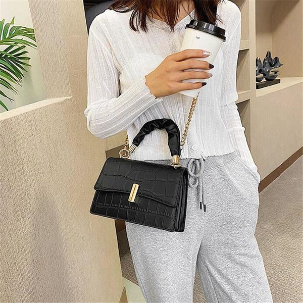 selling woman bag wild chain bag western style handbag fashion messenger casual shoulder
selling woman bag wild chain bag western style handbag fashion messenger casual shoulder