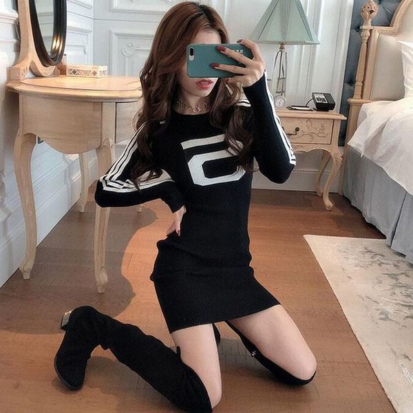 women's sweaters qiu dong tight package hip render temperament long sleeve cultivate morality show thin knitting skirt woman dress, White;black
women's sweaters qiu dong tight package hip render temperament long sleeve cultivate morality show thin knitting skirt woman dress, White;black