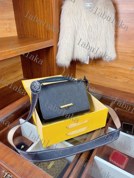 m57050 handbag m57063women mm leather clutch strap shoulder genuine evening embroidered crossbody purse handle bag m57049 messenger hjvv, Red;black 
m57050 handbag m57063women mm leather clutch strap shoulder genuine evening embroidered crossbody purse handle bag m57049 messenger hjvv, Red;black