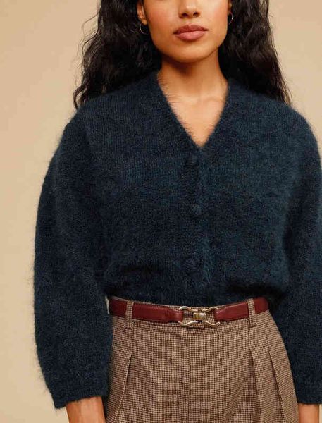 women's sweaters women v-neck knitted sweater cardigan puff sleeve ladies single-breasted solid color knitwear female all-match wo8z, White;black
women's sweaters women v-neck knitted sweater cardigan puff sleeve ladies single-breasted solid color knitwear female all-match wo8z, White;black