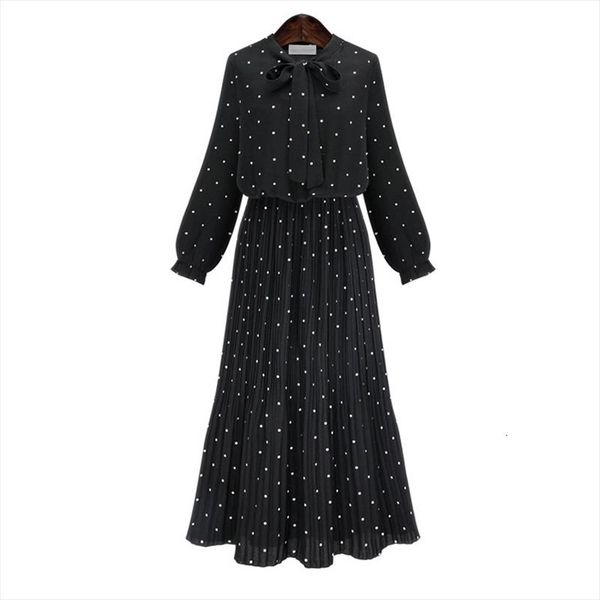 new 2020 spring round neck long sleeve solid black chiffon dot loose big size dress women fashion tide ja23601m designer clothes, Black;gray
new 2020 spring round neck long sleeve solid black chiffon dot loose big size dress women fashion tide ja23601m designer clothes, Black;gray