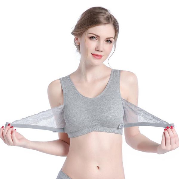 women chest gather stretchy yoga soft u shape back no steel lace push up full coverage adjustable solid leisure sports bra, White;black
women chest gather stretchy yoga soft u shape back no steel lace push up full coverage adjustable solid leisure sports bra, White;black