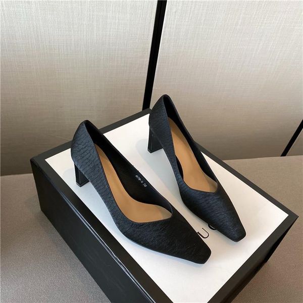 women office pumps slip on small square toe work shoes shallow slip on thick high heels pumps solid color wild black/beige1
women office pumps slip on small square toe work shoes shallow slip on thick high heels pumps solid color wild black/beige1