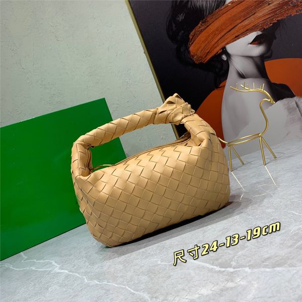 woven handbag tie tote bag cowhide leather plain handbags purse zipper closure classic wallets
woven handbag tie tote bag cowhide leather plain handbags purse zipper closure classic wallets