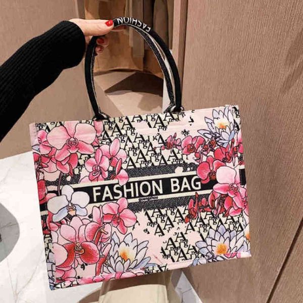 national style embroidery winter new large capacity fashion women's bag versatile one shoulder hand bags sale_60kw
national style embroidery winter new large capacity fashion women's bag versatile one shoulder hand bags sale_60kw