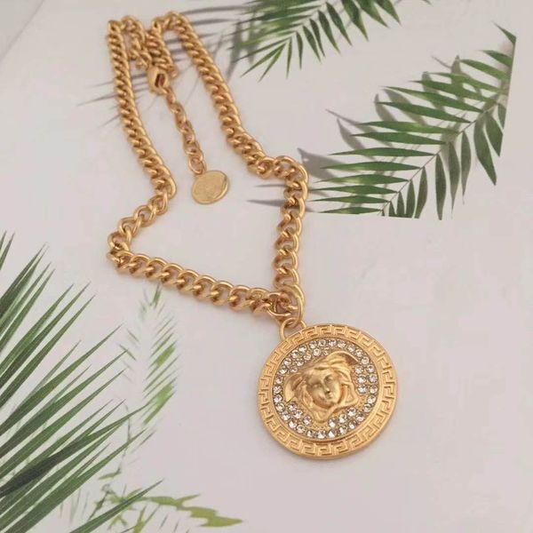 european and american pendant necklace selling trend fashion diamond necklace, Silver
european and american pendant necklace selling trend fashion diamond necklace, Silver