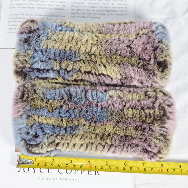 winter girl natural real rex rabbit fur gloves good elastic knitted rabbit fur mittens lady real rex rabbit fur gloves 201021, Blue;gray
winter girl natural real rex rabbit fur gloves good elastic knitted rabbit fur mittens lady real rex rabbit fur gloves 201021, Blue;gray