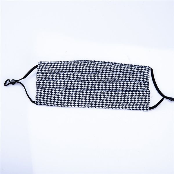 fashion designer plaid print pattern 4 layer washable resuable protective cotton face cloth mouth mask factory d pxoev
fashion designer plaid print pattern 4 layer washable resuable protective cotton face cloth mouth mask factory d pxoev