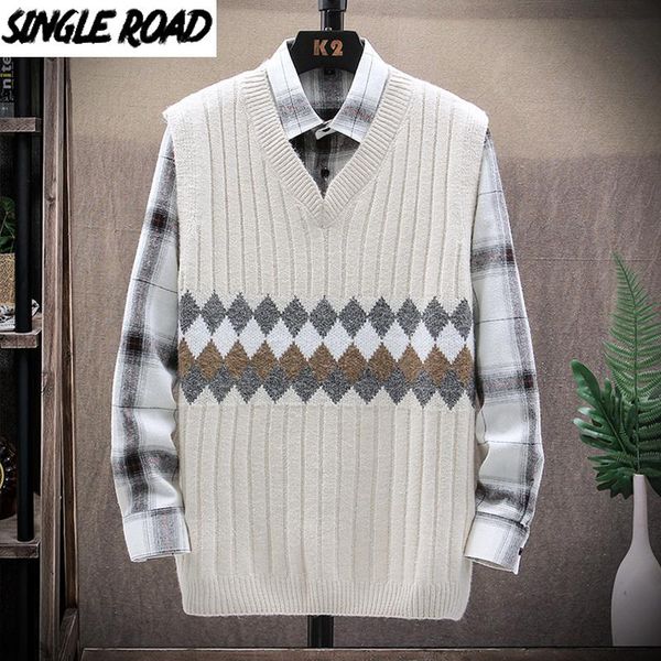 singleroad mens knitted sweater vest men 2020 winter argyle sleeveless jumper sweaters harajuku korean style white sweater men, Black;white
singleroad mens knitted sweater vest men 2020 winter argyle sleeveless jumper sweaters harajuku korean style white sweater men, Black;white