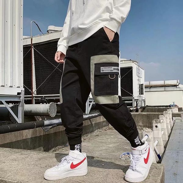 2020 new streetwear hip hop multi-pocket elastic waist harem pant men streetwear casual trousers jogger male dancing pant, Black
2020 new streetwear hip hop multi-pocket elastic waist harem pant men streetwear casual trousers jogger male dancing pant, Black