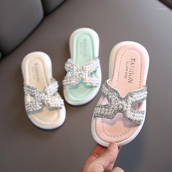 slipper parent-child shoes girls slippers 2021 summer fashion girl outdoor beaded slippers1, Black;grey
slipper parent-child shoes girls slippers 2021 summer fashion girl outdoor beaded slippers1, Black;grey