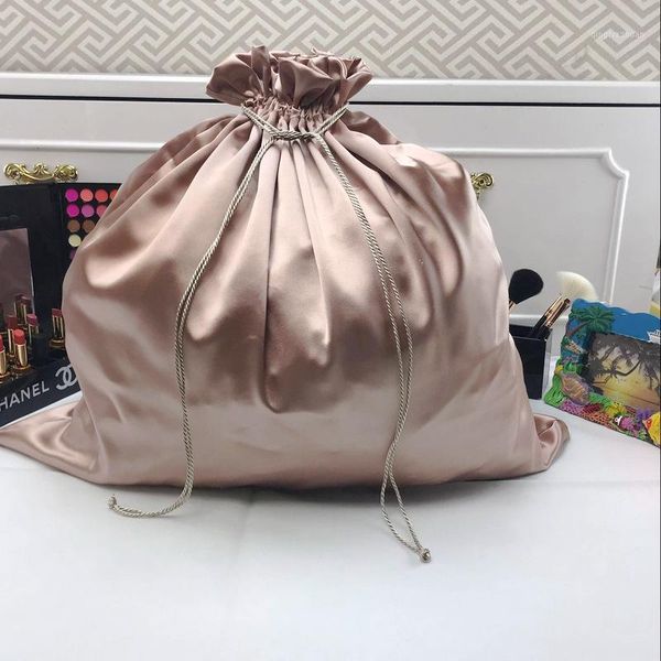 customized logo brand large size packaging bags for fit makeup/jewelry/cosmetic/gift/wedding/party/hair/wig/bundles/shoe bag1
customized logo brand large size packaging bags for fit makeup/jewelry/cosmetic/gift/wedding/party/hair/wig/bundles/shoe bag1