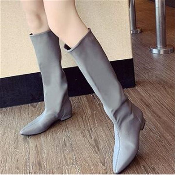 autumn 2021 new female toe-pointy leather shoes at knee height high heels fashionable rider orange boots ffet, Black
autumn 2021 new female toe-pointy leather shoes at knee height high heels fashionable rider orange boots ffet, Black