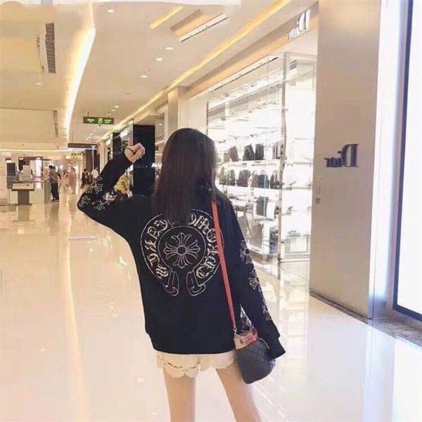 autumn and winter new crosin sanskrit horseshoe print loose round neck long sleeve bottomed sweater for men and women 1889, Black
autumn and winter new crosin sanskrit horseshoe print loose round neck long sleeve bottomed sweater for men and women 1889, Black
