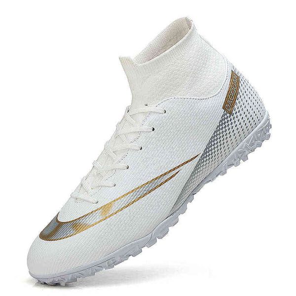indoor soccer cleats shoes large size boots football shoes men high young students competition training 220308
indoor soccer cleats shoes large size boots football shoes men high young students competition training 220308