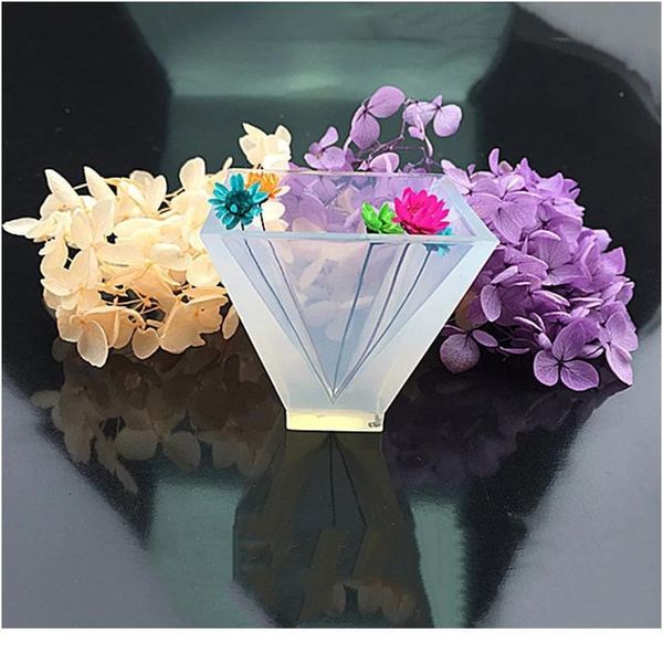 15 cm creative pyramid mold resin sile mould for handmade tool diy epoxy res bbyjwy, Black
15 cm creative pyramid mold resin sile mould for handmade tool diy epoxy res bbyjwy, Black
