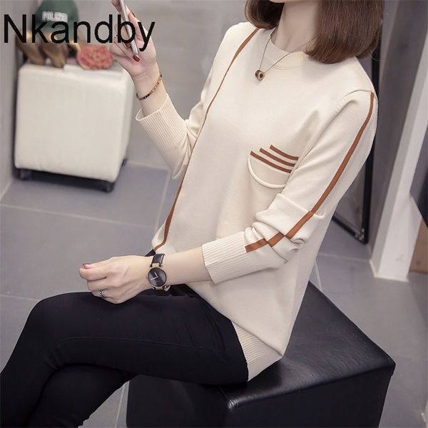 plus size knitted sweater for women autumn casual loose panelled female pullovers with pockets oversize knitwear jumpers 201225, White;black
plus size knitted sweater for women autumn casual loose panelled female pullovers with pockets oversize knitwear jumpers 201225, White;black