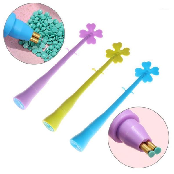 1pc fast point drill pen diamond painting point drill pen, round double head no trace stick diamond pen embroidery tool1, Black 
1pc fast point drill pen diamond painting point drill pen, round double head no trace stick diamond pen embroidery tool1, Black