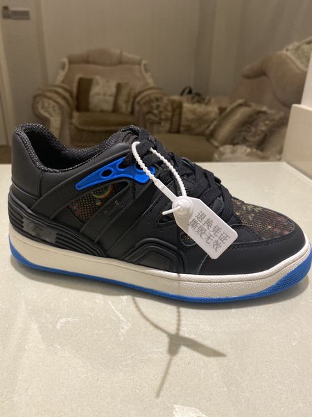 2022 women casual shoes designer buckle boots sneakers camouflage technical fabric oblique letters thick bottom sneaker box 35-41 0214, Black
2022 women casual shoes designer buckle boots sneakers camouflage technical fabric oblique letters thick bottom sneaker box 35-41 0214, Black