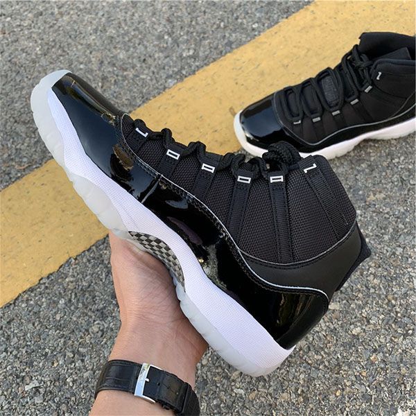 2020 new 11 men woman basketball shoes 25th anniversary white designer sneakers 11s mens trainers 36-46, White;red
2020 new 11 men woman basketball shoes 25th anniversary white designer sneakers 11s mens trainers 36-46, White;red