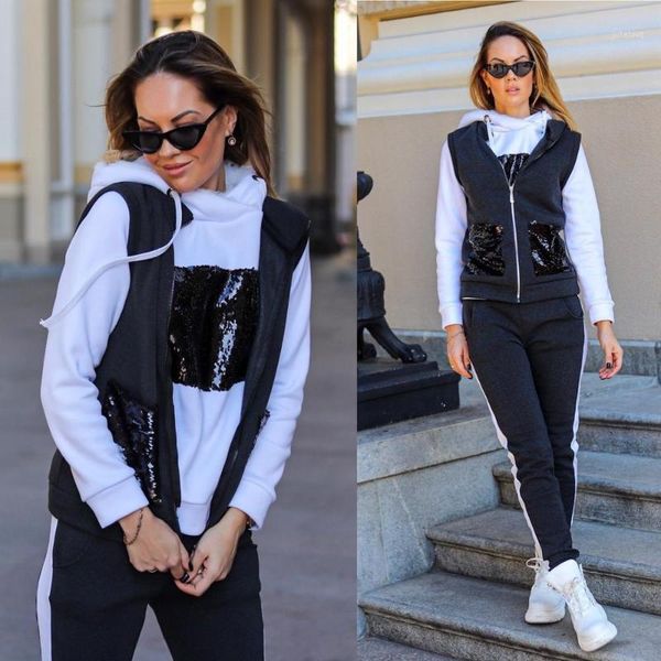 2019 autumn and winter 3 piece suit ladies sequin stitching sweatshirt pants suit sportswear long sleeve sportswear + p1, White
2019 autumn and winter 3 piece suit ladies sequin stitching sweatshirt pants suit sportswear long sleeve sportswear + p1, White