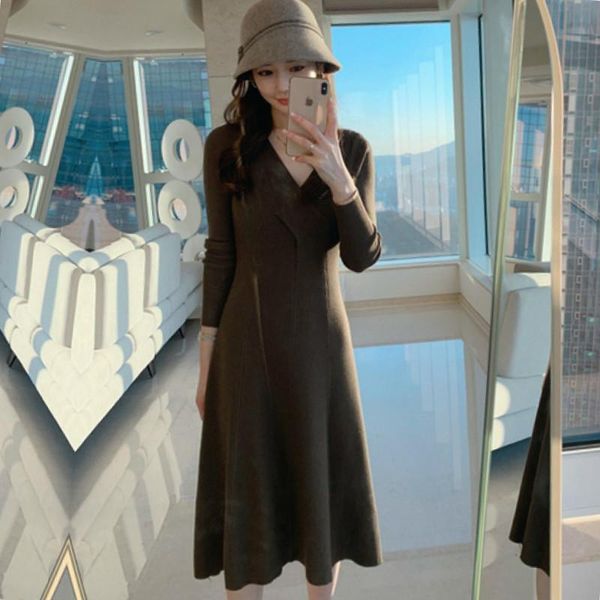 long sleeve sweater dresses for women slim sweater knitted vestidos solid v-neck swing mid-calf brief casual women's dresses, Black;gray
long sleeve sweater dresses for women slim sweater knitted vestidos solid v-neck swing mid-calf brief casual women's dresses, Black;gray