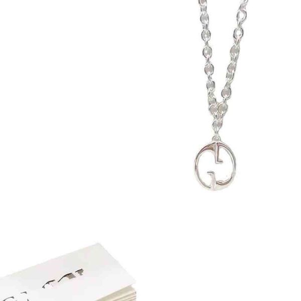 s925 silver hollow out tridimensional pendant with interlocking chain and men's women's necklaces exclusive design jewel
s925 silver hollow out tridimensional pendant with interlocking chain and men's women's necklaces exclusive design jewel
