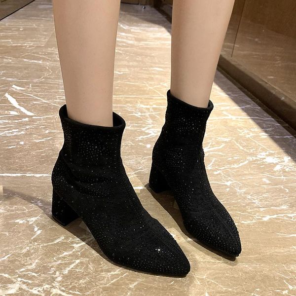 pointed toe ankle boots high heels women shoes crystal boots heels winter warm suede short women black botas mujer
pointed toe ankle boots high heels women shoes crystal boots heels winter warm suede short women black botas mujer