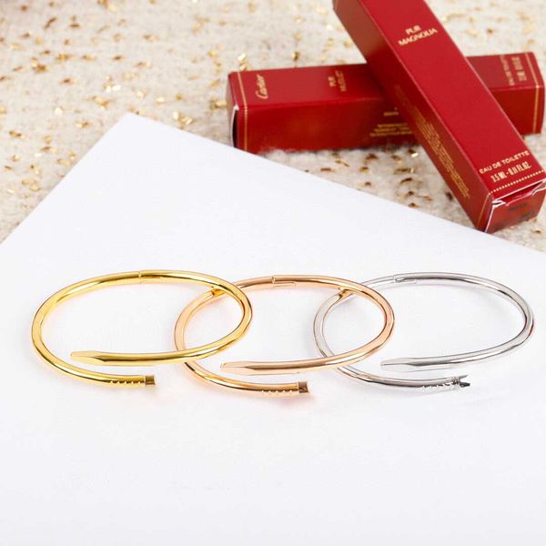 v gold 2023 luxury quality charm bangle thick nail bracelet in three colors plated for women wedding jewelry gift have box stamp ps7364, Black
v gold 2023 luxury quality charm bangle thick nail bracelet in three colors plated for women wedding jewelry gift have box stamp ps7364, Black