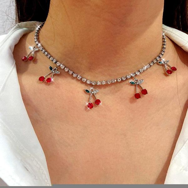 chokers boho bling rhinestone cherry pendant fashion necklaces luxury bijoux short chain choker crystal collar girls hiphop jewelry gift, Golden;silver
chokers boho bling rhinestone cherry pendant fashion necklaces luxury bijoux short chain choker crystal collar girls hiphop jewelry gift, Golden;silver